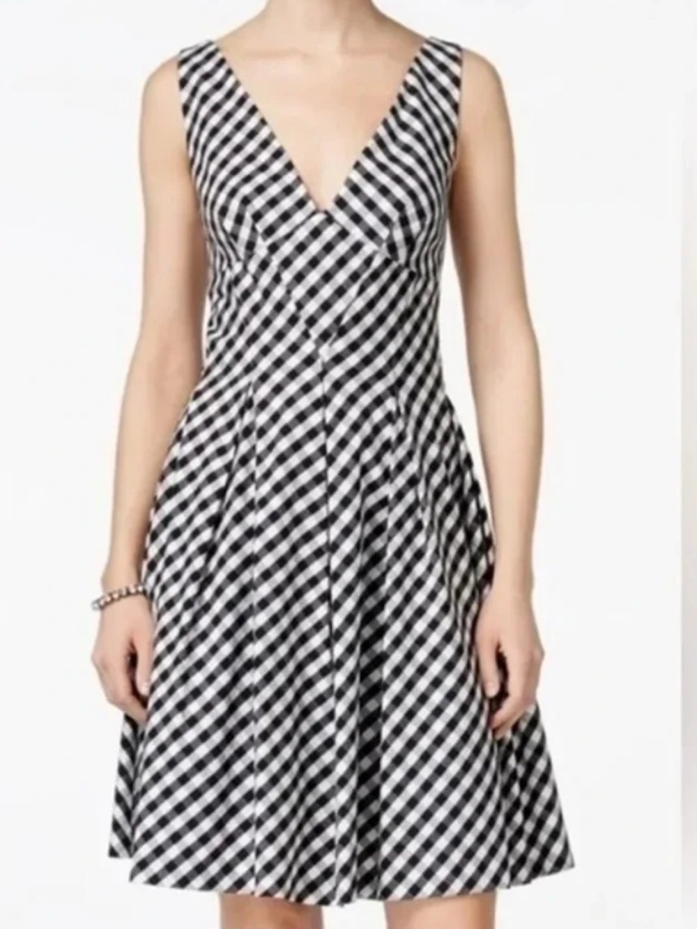 Betsey Johnson 💓 Black and White Gingham Sleeveless V-Neck Midi Dress